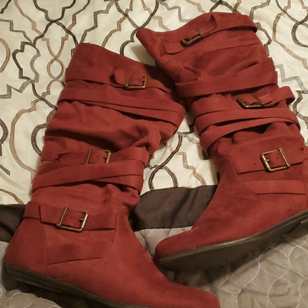 Burgundy calf hight boots